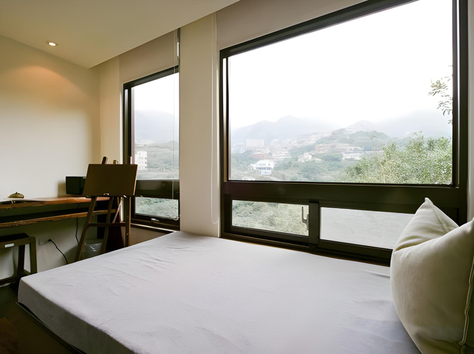 Bedroom 2, Adagio Jinquashi, New Taipei City