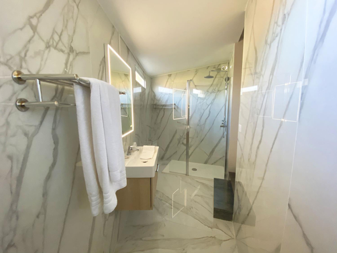 Bathroom 3, Hotel La Villa d'Eze, Alpes-Maritimes