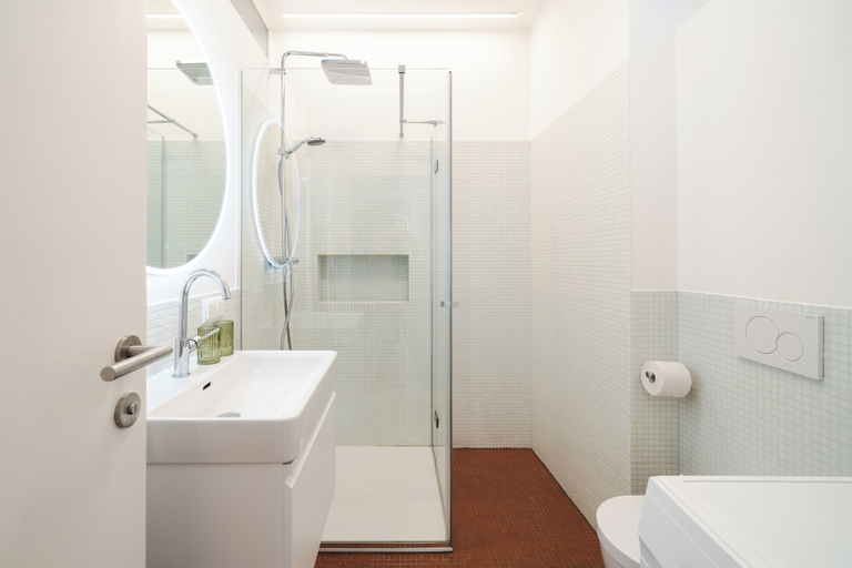 Bathroom, GrazRentals, Graz