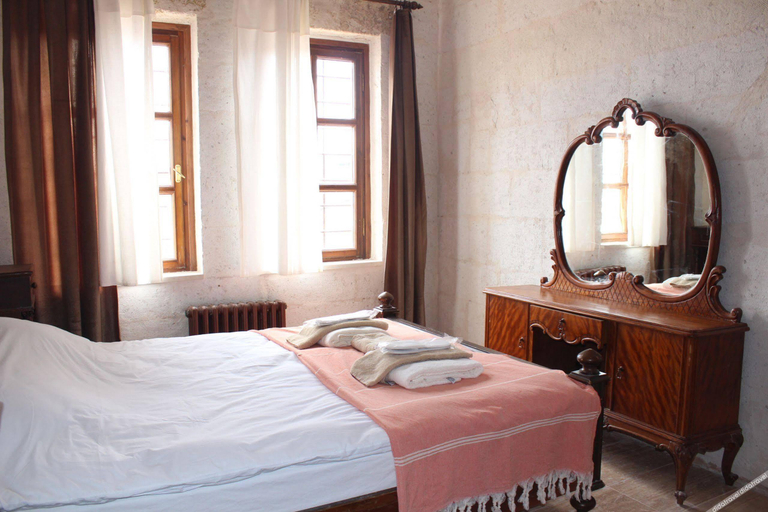 Bedroom 2, Cappadocia Eagle Cave Inn, Ürgüp
