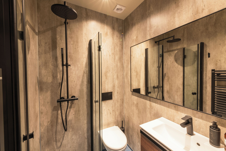 Bathroom 5, Centrum Hotel, Akureyri