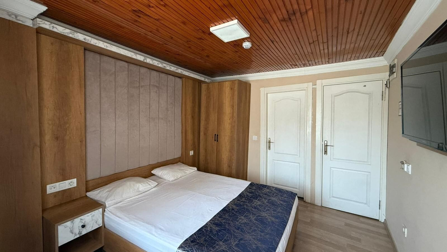Room 4, Hotel Qden, Fatih