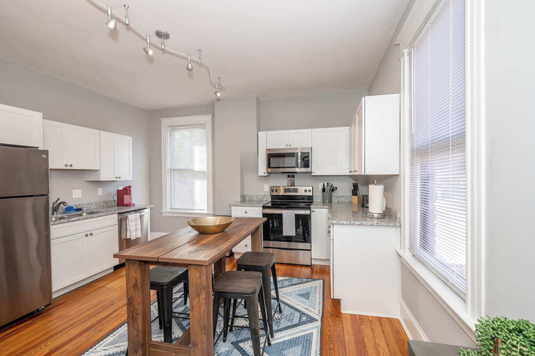 Others 5, Suites on Main 2, Kenton