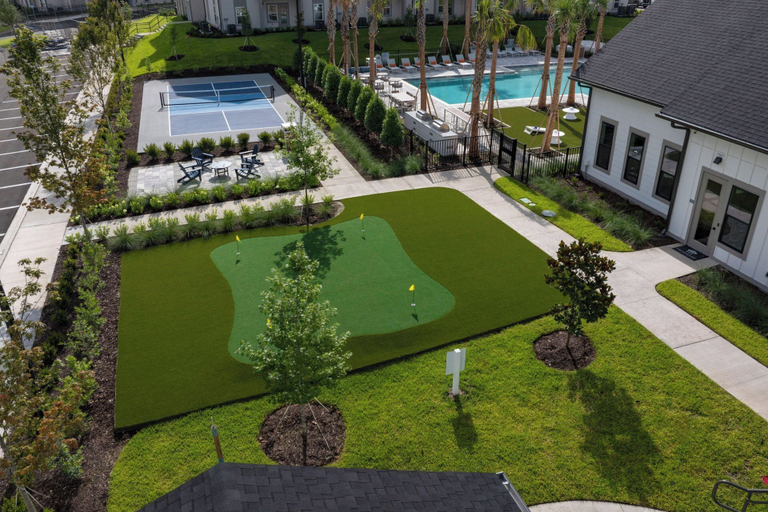 Aerial view 2, Landing Apartments Rolling Hills, Duval