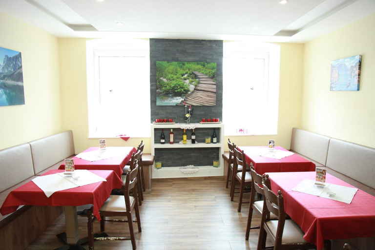 Food & Drinks 4, Pension Stadt Grein, Amstetten