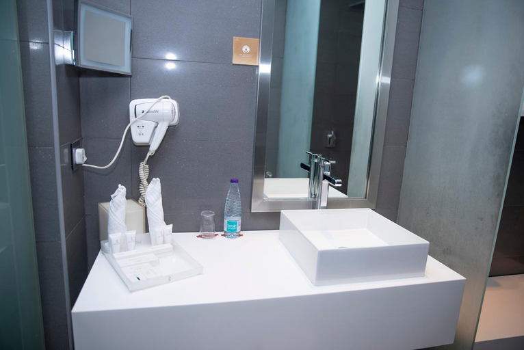 Bathroom 5, Executives Hotel KAFD, Riyadh