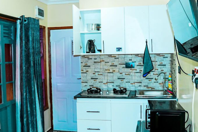 Private kitchen 3, Lux Suites Lakeview Cottages Ruiru, Juja