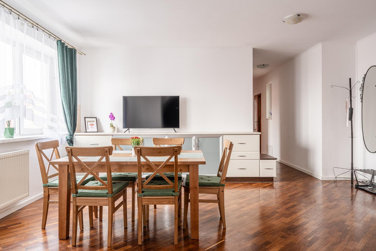 Others 5, RentPlanet - Apartamenty Stare Miasto, Środa Śląska