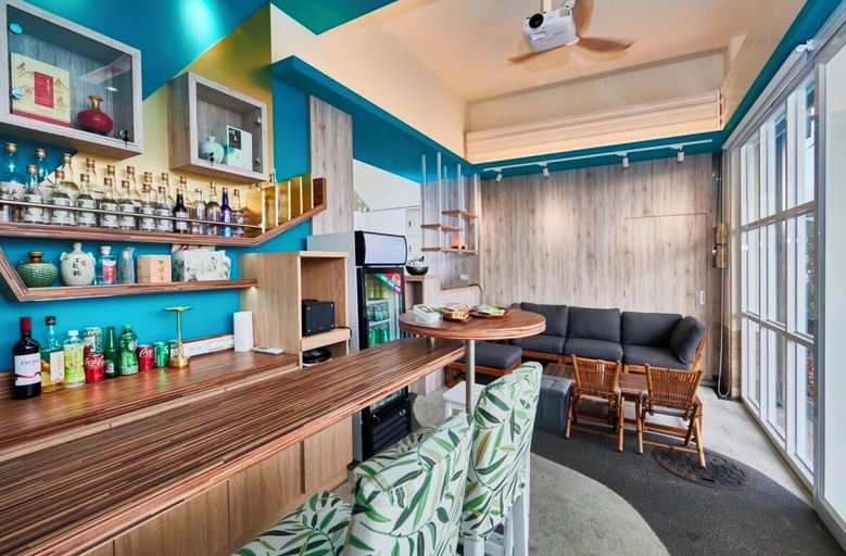 Food & Drinks, Canal16 HarborView Studio, Tainan