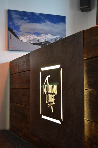 Public Area, Mountain Lodge Sedrun, Surselva