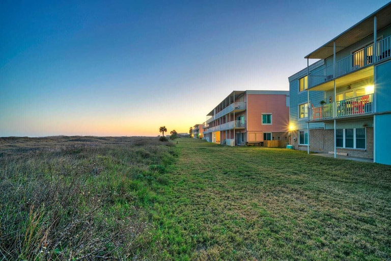Exterior & Views 2, Beach Boardwalk, Gulf View, Pool, Tennis+pickleball Beach Please! by Avantstay, Nueces