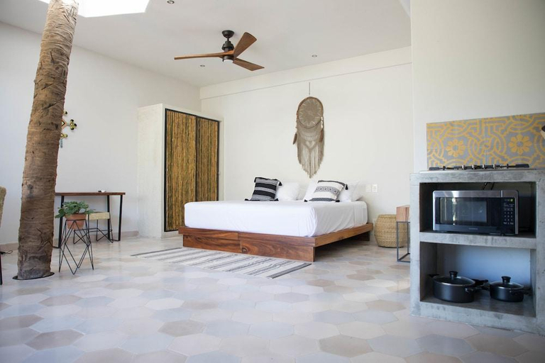 Bedroom 3, PAL.MAR Hotel Tropical, Compostela
