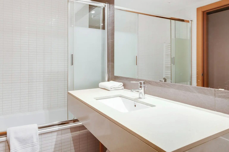 Bathroom 3, Stay U-nique Apartments Diagonal Mar, Barcelona