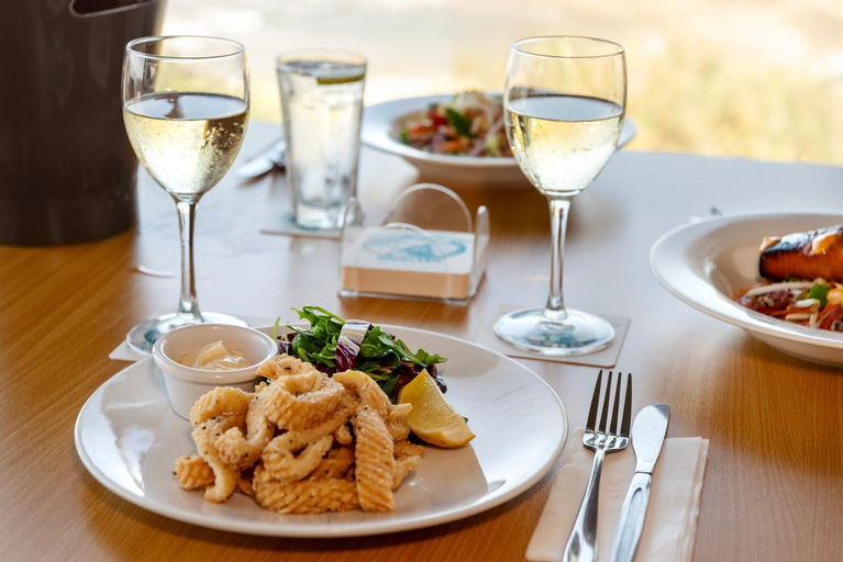 Food & Drinks, Pacific Hotel Yamba, Clarence Valley- Coast