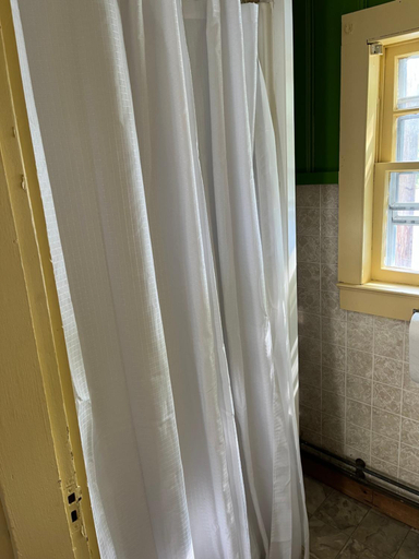 Bathroom 3, White Mountain Cottages, Carroll