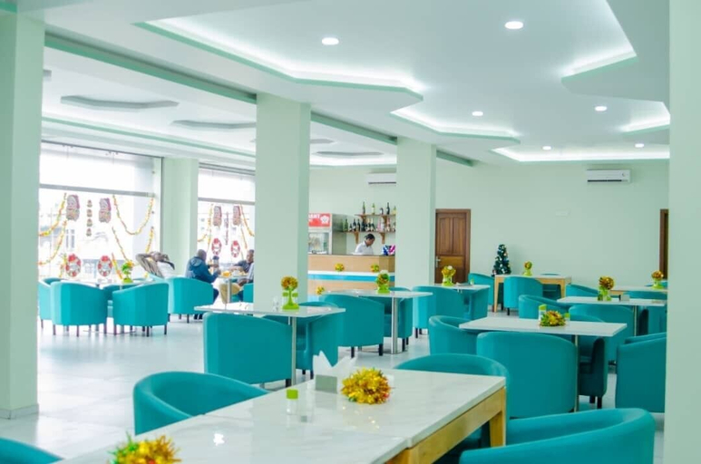Food & Drinks 3, Hotel Atlantic, Kinshasa
