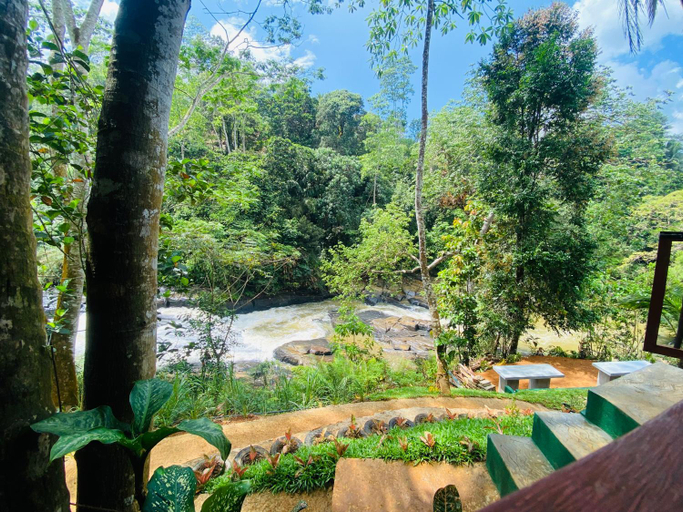 Others 5, The Rainforest Hideaway, Kotapola