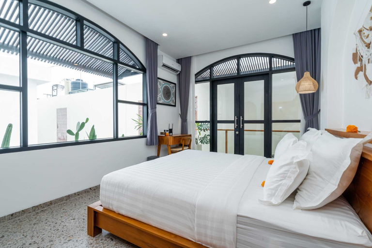 Others 3, Villa Ambrogio C, Badung