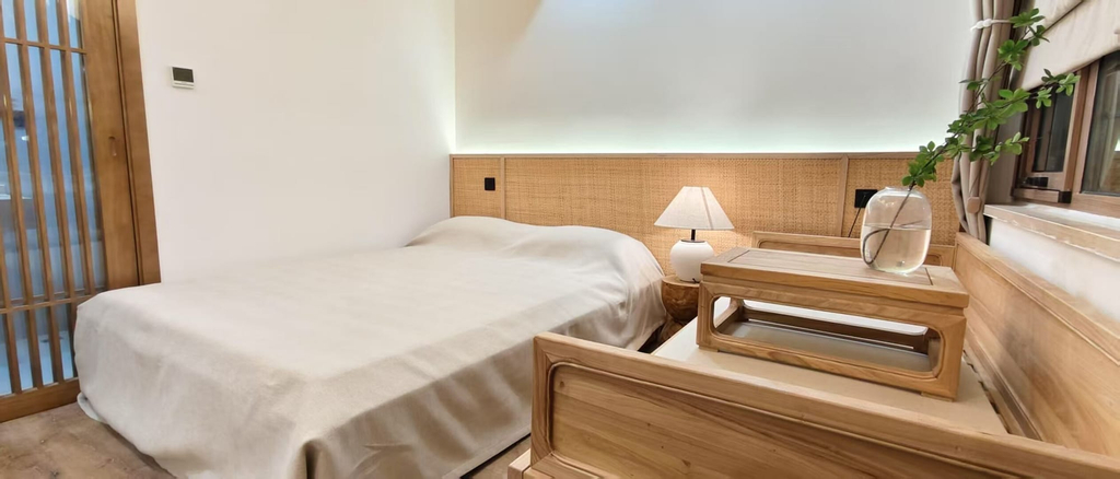 Room 3, Beijing Hejiali Siheyuan Near Tiananm, Beijing