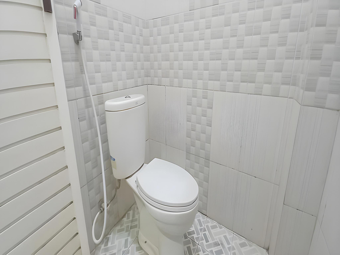 Bathroom 5
