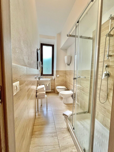 Bathroom 5, Relais La Corte Dei Cavalieri, Siena