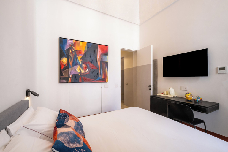 Bedroom 3, Dimora del Vescovo Guest House, Lecce