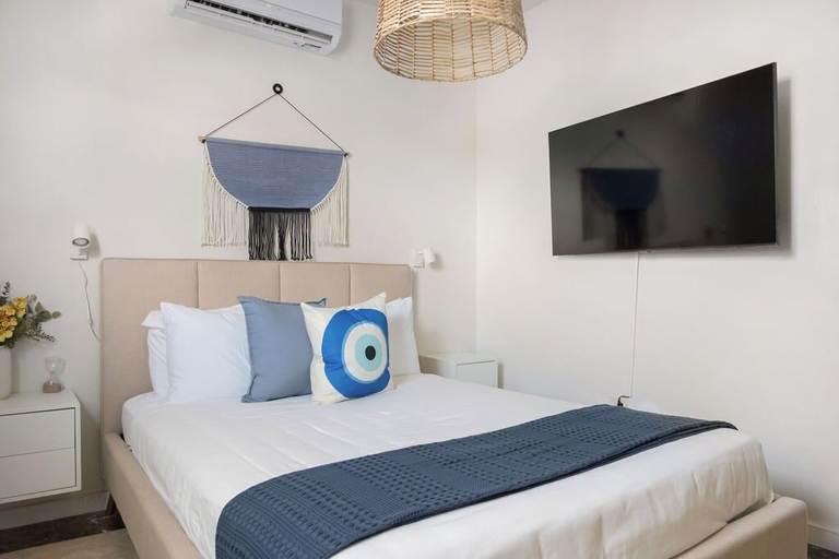 Bedroom 3, Ocean Park 3BD-3BA Pool Walktobeach