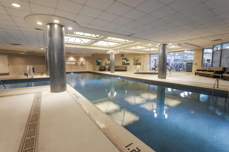 Sport & Beauty 5, Radisson Plaza Hotel at Kalamazoo Center, Kalamazoo