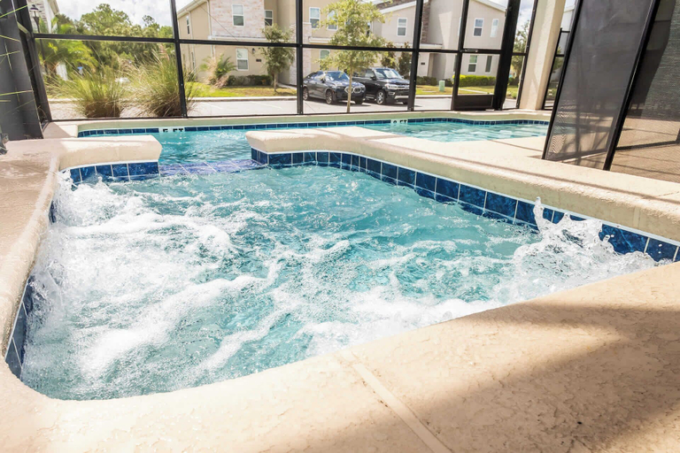 Sport & Beauty 3, Storeybook Escape Sleeps 11!, Osceola