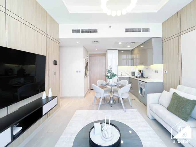 Others 5, Elegant 1BR at Azizi Riviera Prime Location, Dubai