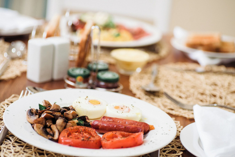 Food & Drinks 5, Olivers Bed and Breakfast, Uthungulu
