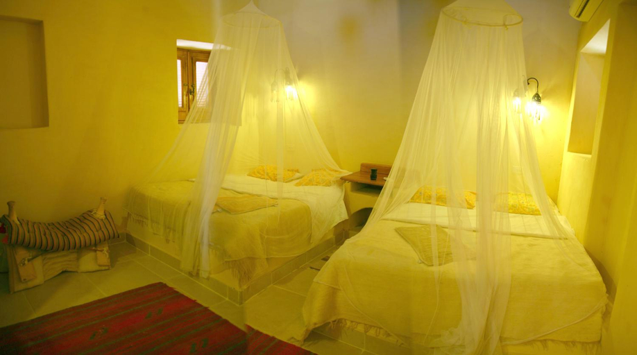 Bedroom 3, badawiya farafra hotel, Shurtah al-Farafirah