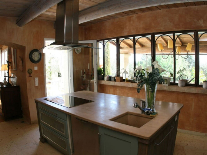 Room 2, Cosy Villa With Private Pool La Chaleureuse, Vaucluse