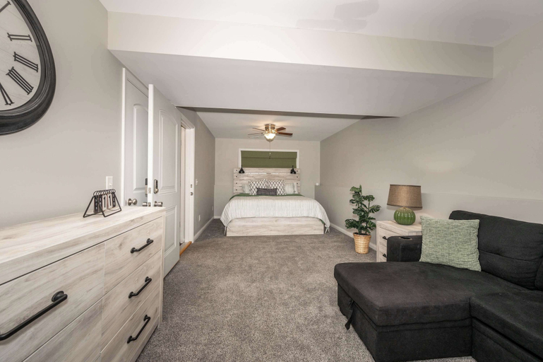Bedroom 3, Private Pool + Sunset Views Near Ark Sleeps 10, Boone