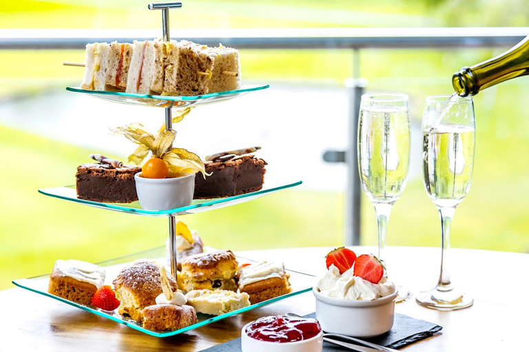 Food & Drinks 4, The Lodge Rooms @ Carus Green, Cumbria