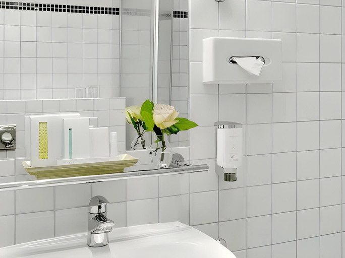 Bathroom 4, Hotel Dusseldorf Mitte, Düsseldorf