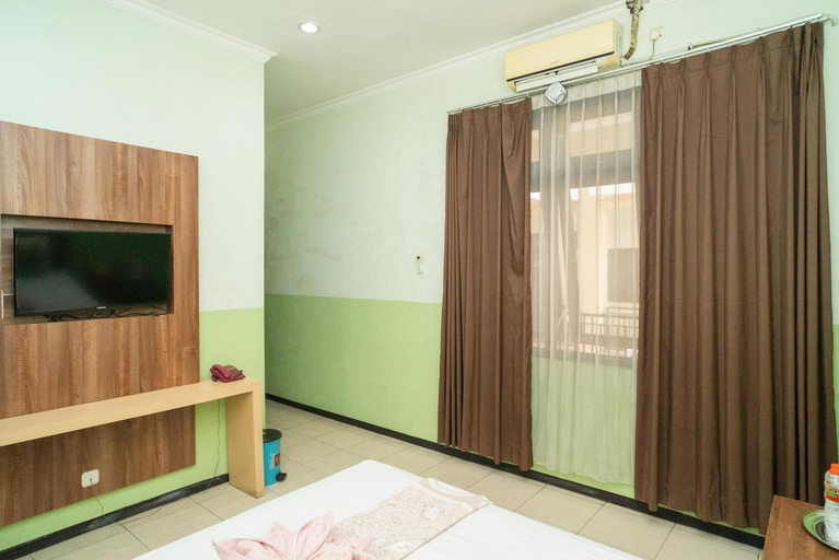 Bedroom 9