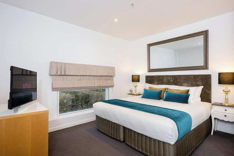 Bedroom 3, Treasury on Collins, Melbourne