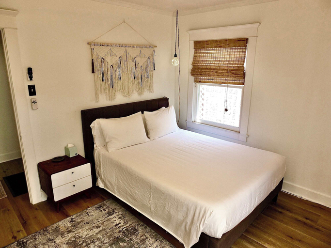 Bedroom 3, Long Beach Breeze Dreamy 2 BDR, Los Angeles
