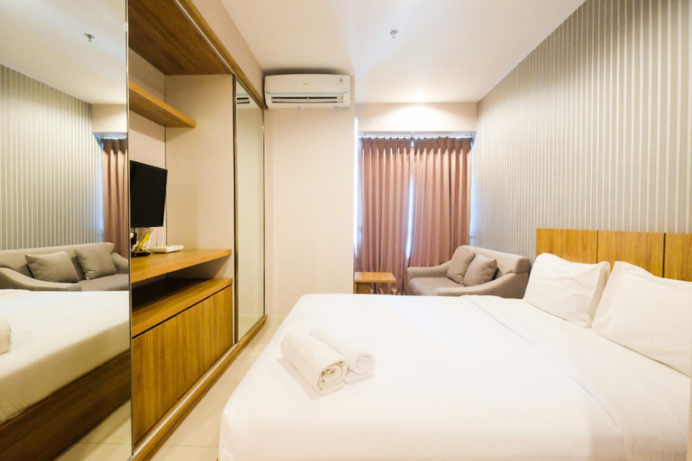 Bedroom 2, Best Studio at Grand Kamala Lagoon Apt By Travelio, Bekasi