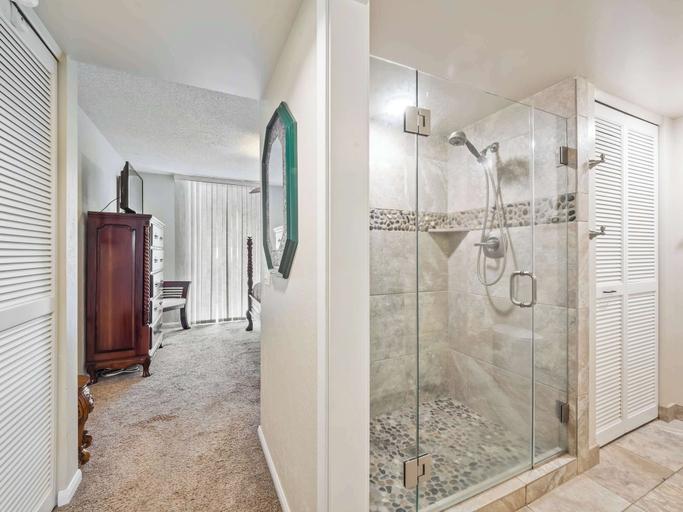 Bathroom 3, White Sands Village #217 Perfect Tropical Escape, Hawaii