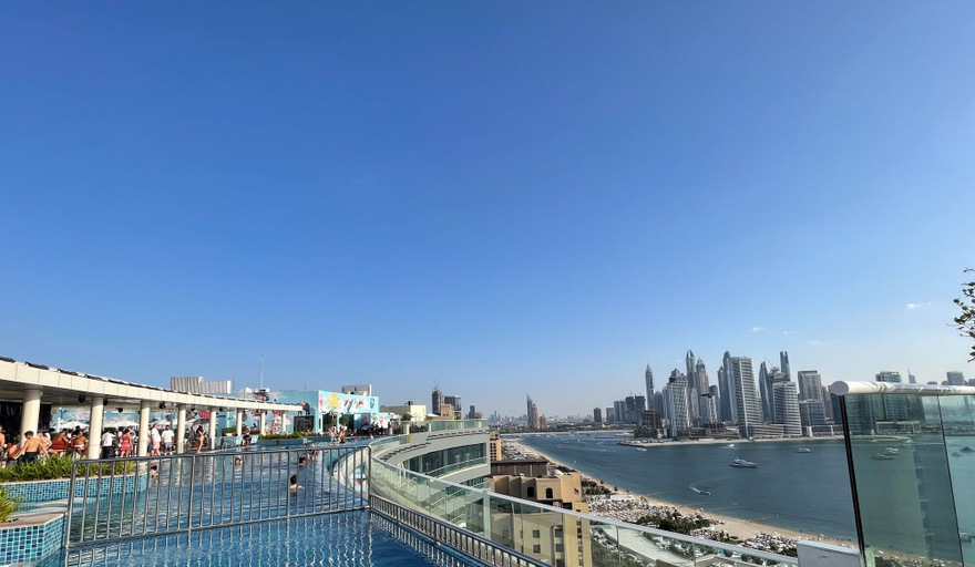 Pool 5, LUX The Seven Res Palm Studio, Dubai