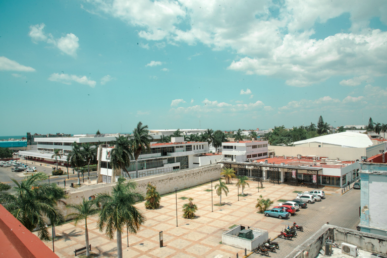 Others 4, Hotel Murallas 231, Campeche