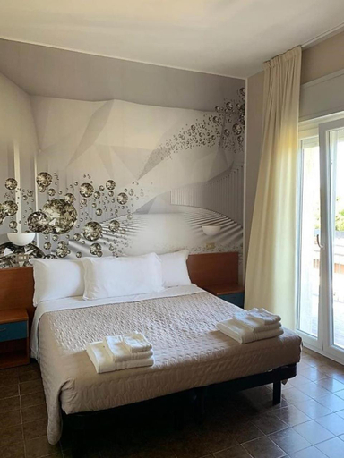 Bedroom 2, Hotel President, Ravenna