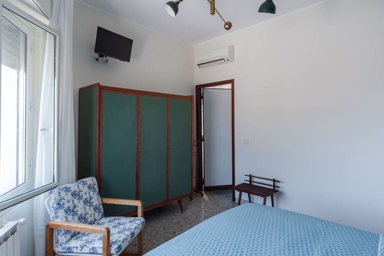 Room 3, Giardino Degli Aranci With Terrace by Wonderful Italy, Messina