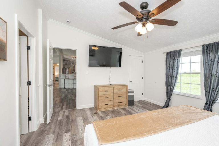 Bedroom 3, Stillwater Hollow - For 8!, Grant