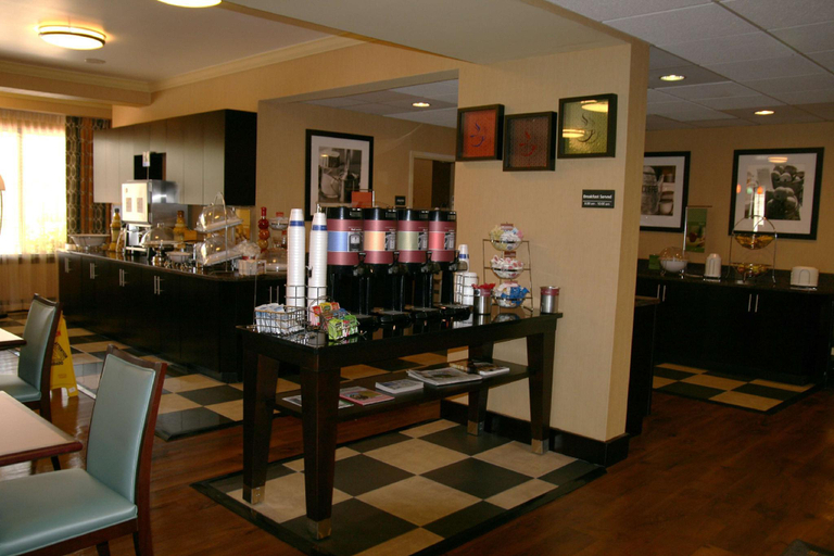 Food & Drinks 4, Hampton Inn Dalton, Whitfield