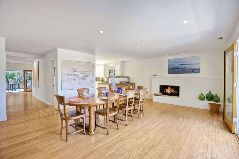 Food & Drinks, Serene Coastal Home Sleeps 8 1 Mile From Beach!, San Diego