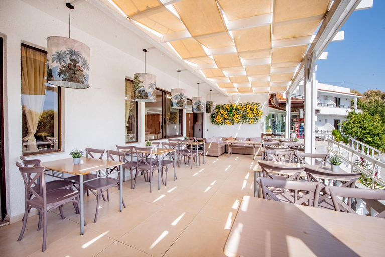 Food & Drinks 5, Afandou Mare, South Aegean