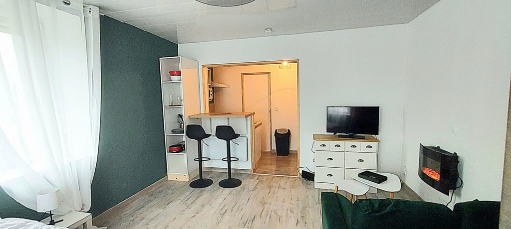 Room 2, Les Bulles Studio Baln o, Vosges